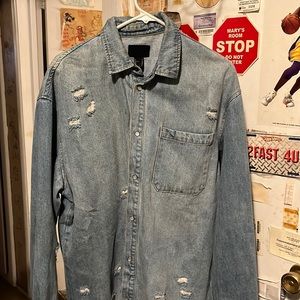 Forever 21 men’s denim shirt